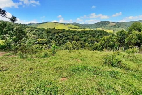 Sítio 05-alqueires 121.700m²