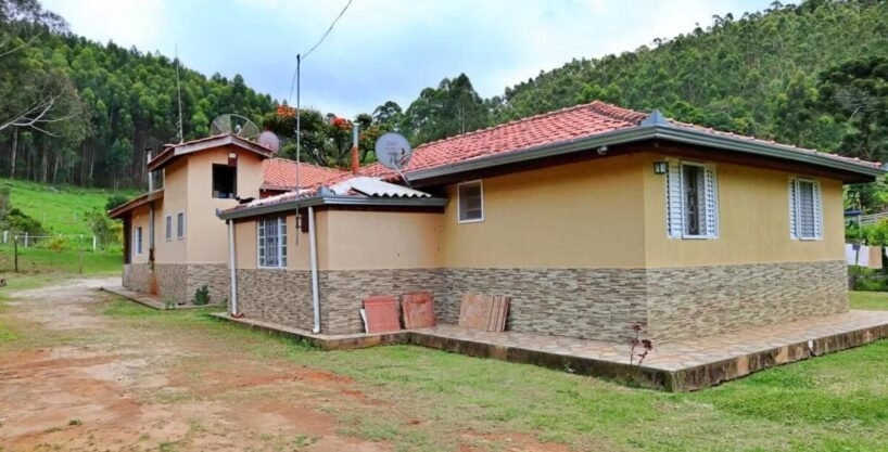 sítio com 72.000 m² com lago