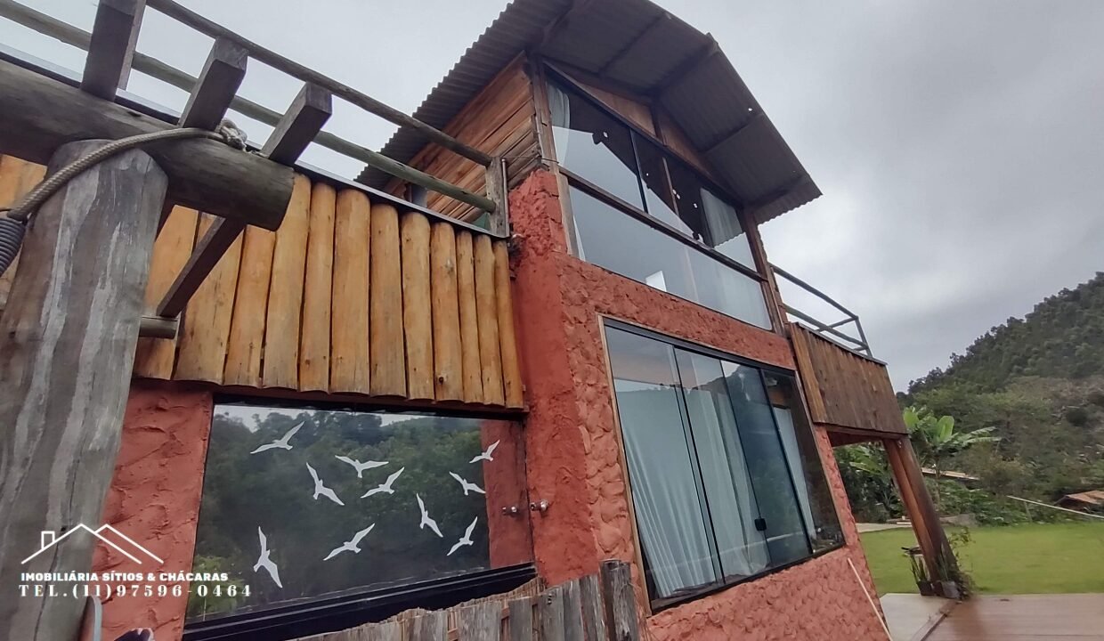 Chácara 1.755m² com riacho (11)