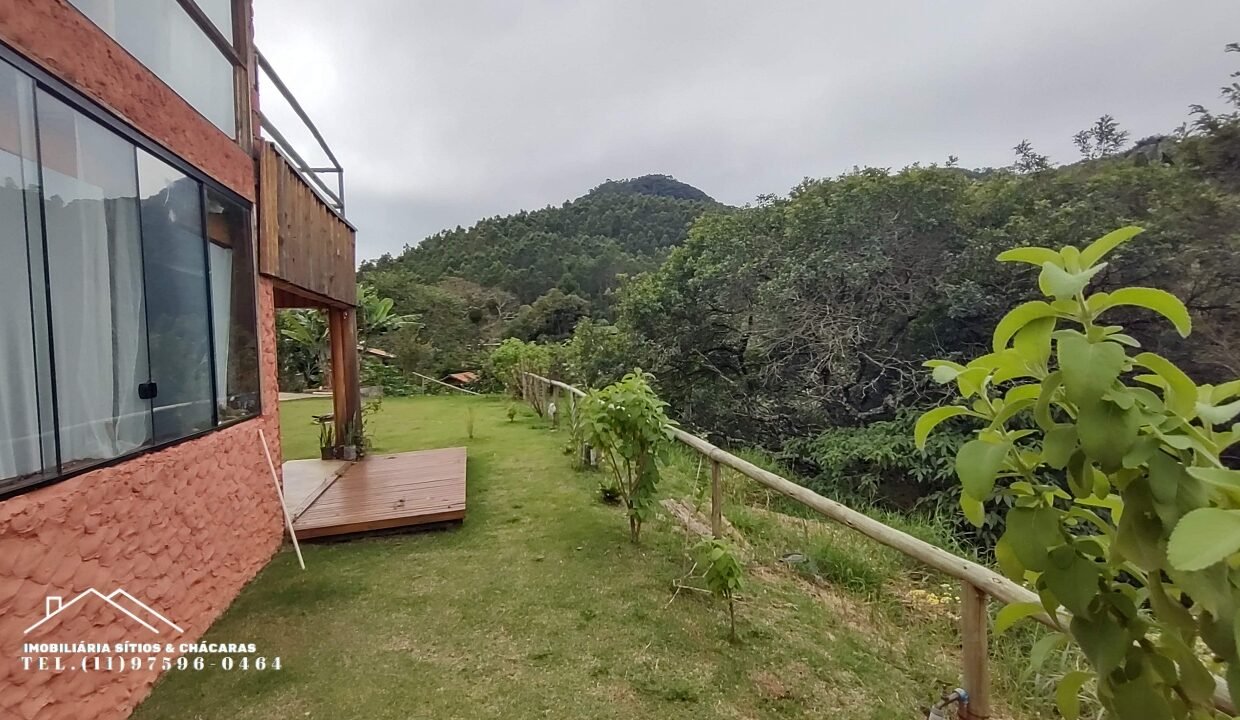 Chácara 1.755m² com riacho (14)