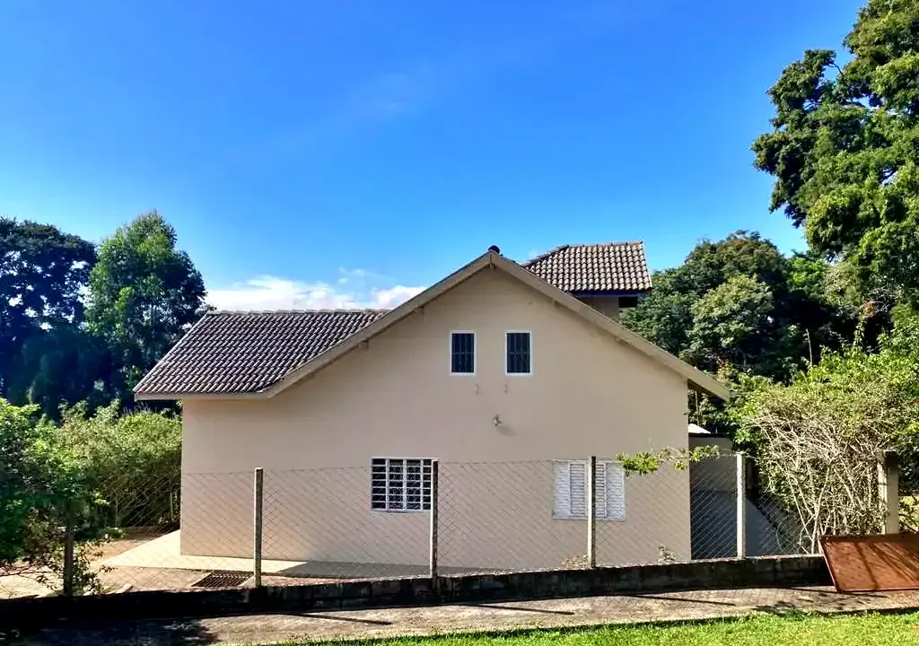 Chácara pé na água 3.200M² represa Jaguari Joanópolis SP (27)