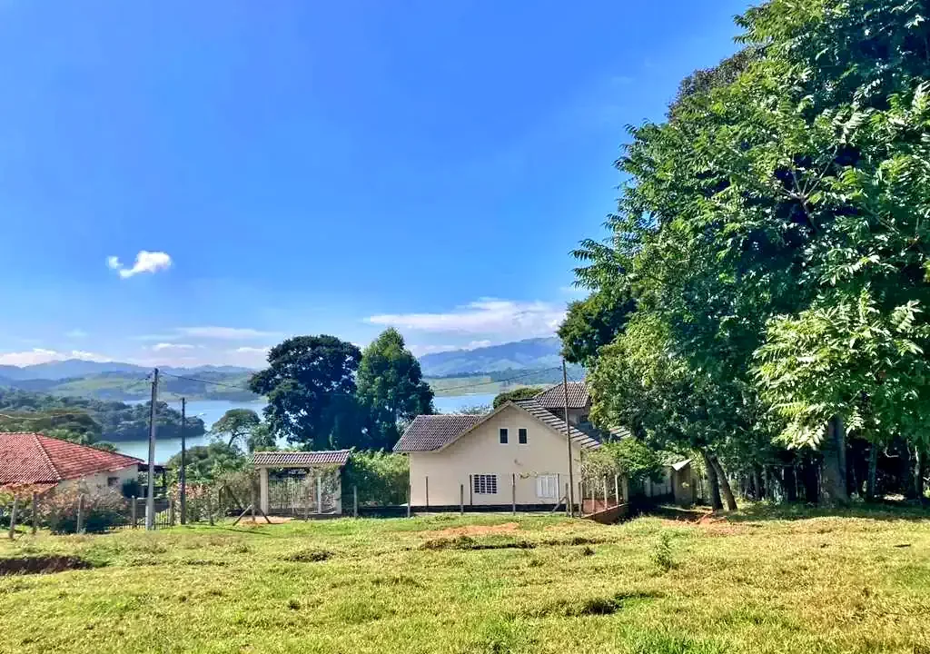 Chácara pé na água 3.200M² represa Jaguari Joanópolis SP (32)