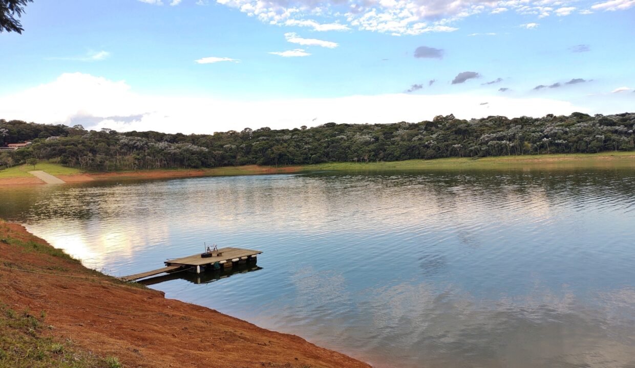 Chácara represa pé na água, jaguari, joanópolis-SP (3)