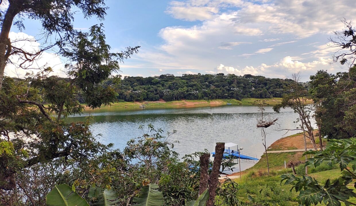 Chácara represa pé na água, jaguari, joanópolis-SP (34)