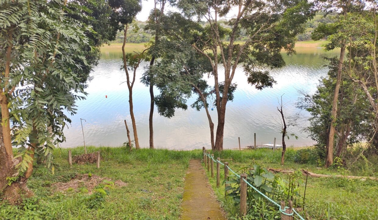 Chácara represa pé na água, jaguari, joanópolis-SP (4)