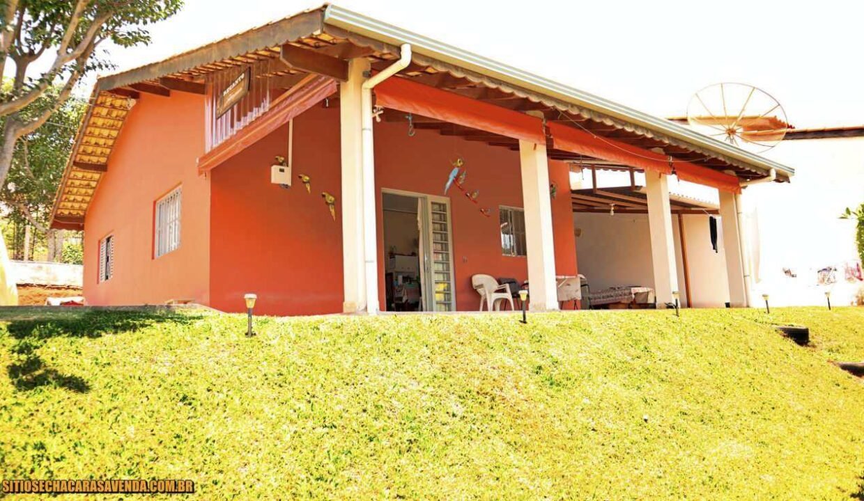 Chácara 600m² acesso represa Jaguari em Joanópolis SP