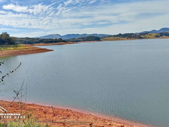 Chácara 960m² pé na água represa interior são paulo