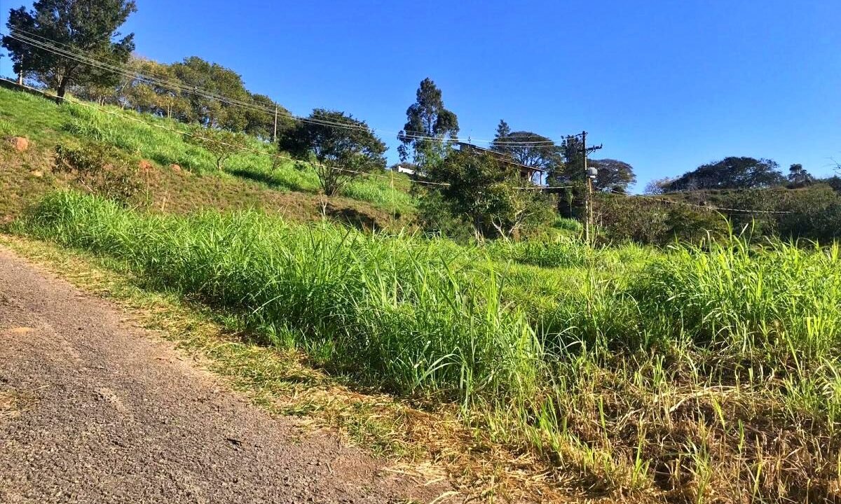 terreno venda pé na água condominio San Lorenzo represa Joanópolis (9)