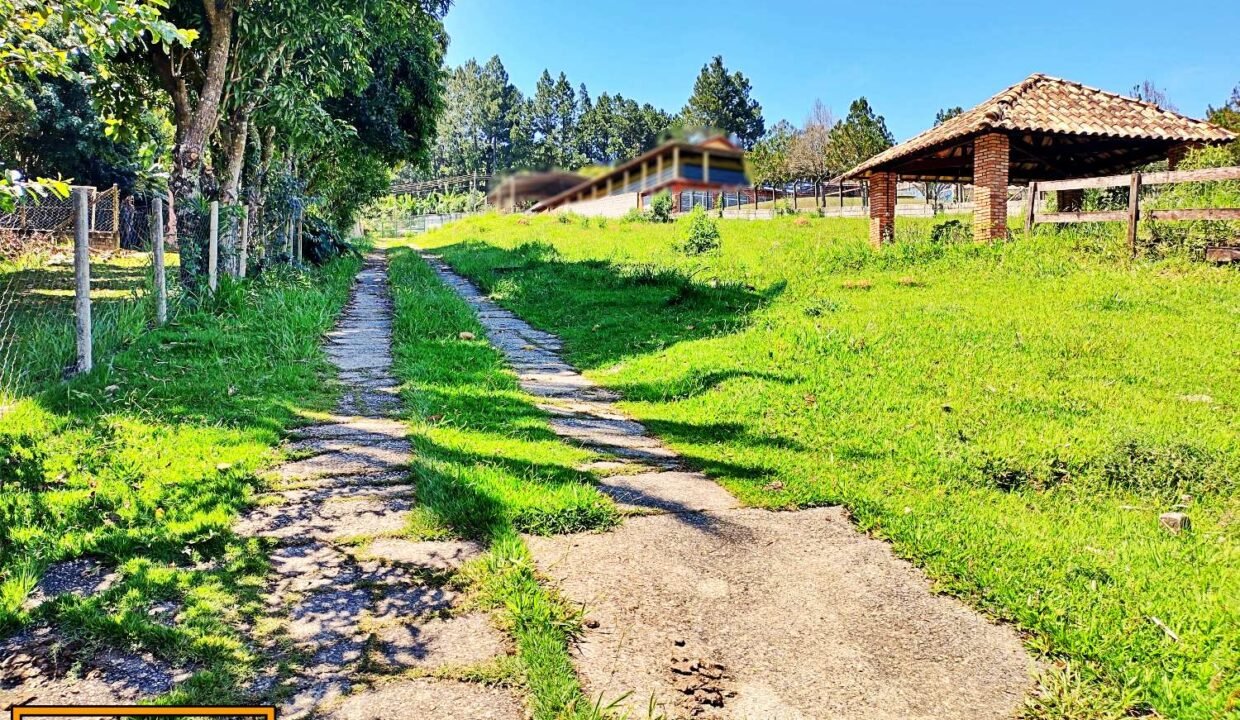 Terreno grande 3.000 metros pé na água a venda represa Jaguari em Joanópolis proximo de Piracaia-SP e Vargem-SP (4)