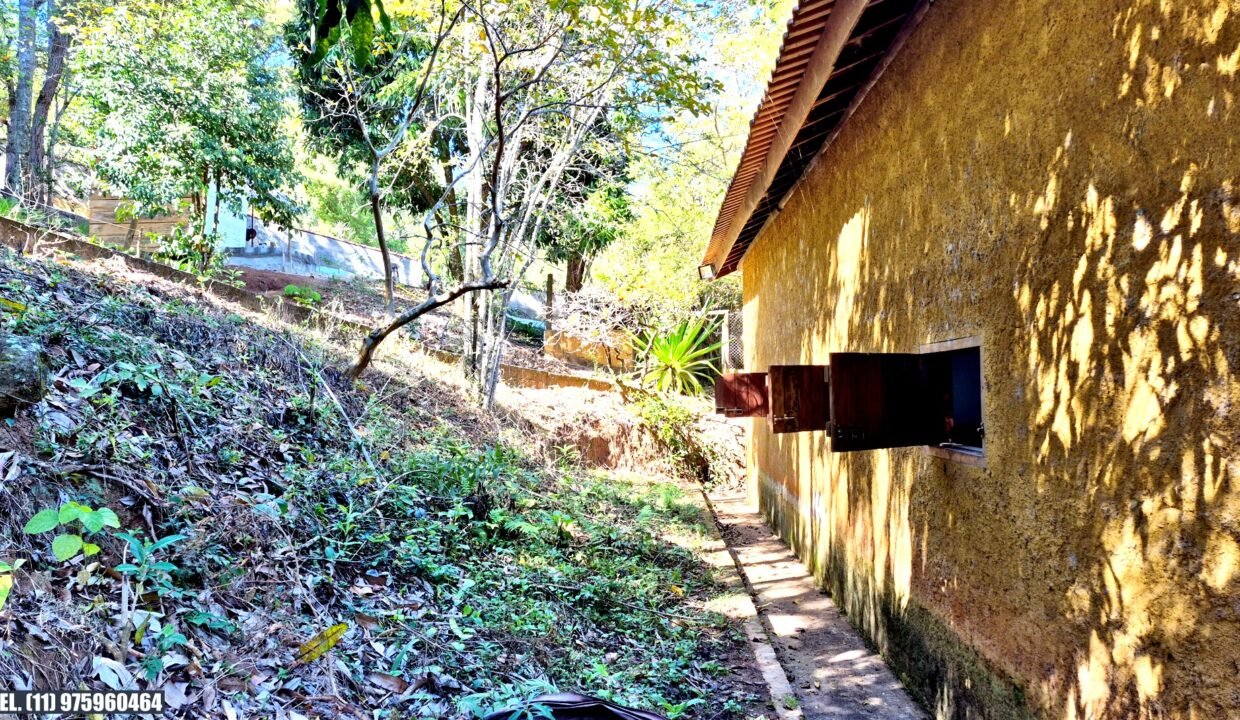 Chácara com piscina represa (17)