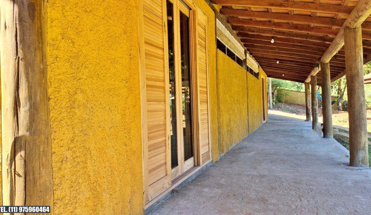 Chácara com piscina represa (19)