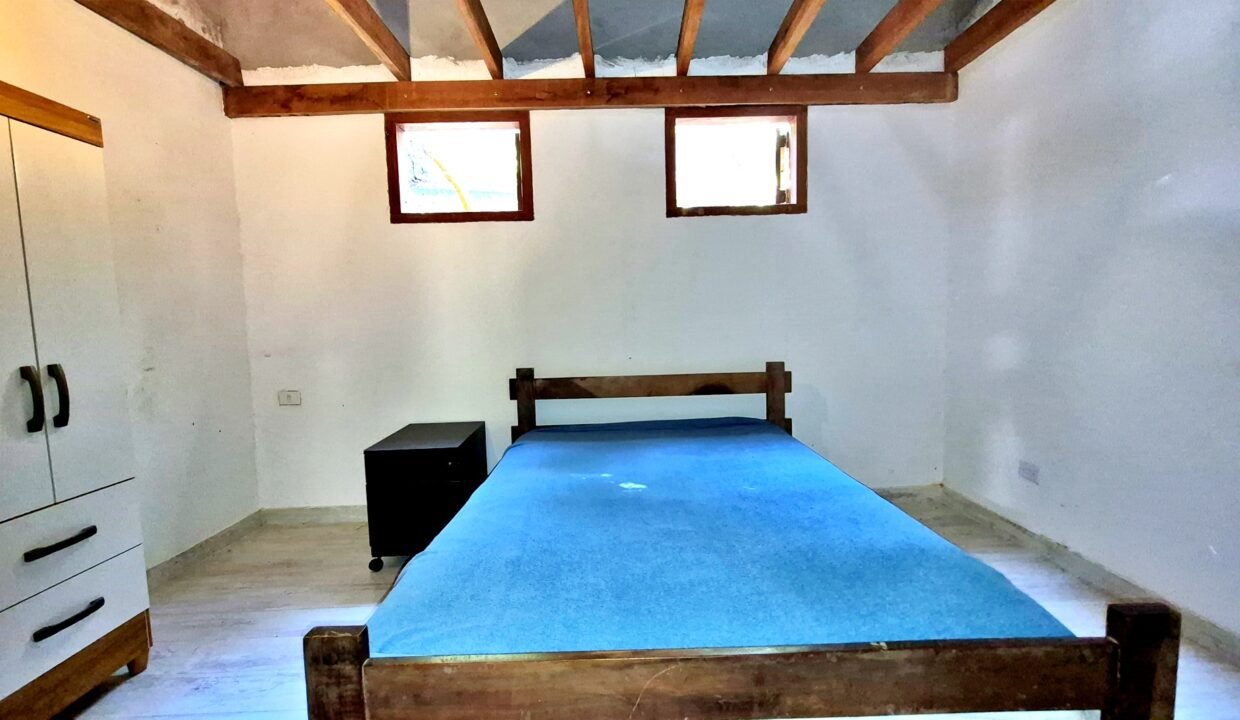 Chácara com piscina represa (7)